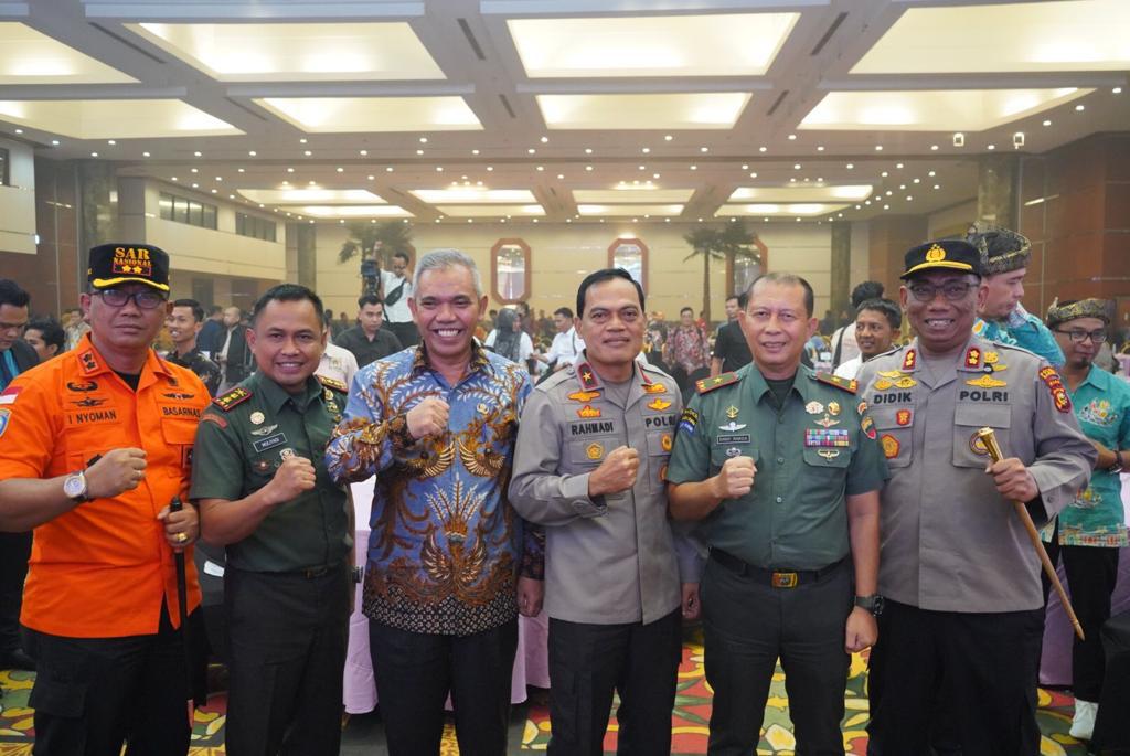Wakapolda Riau Hadiri Acara Puncak Peringatan Hari Keterbukaan Informasi Tahun 2023