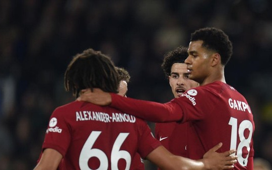 Liverpool Perkasa Musim Lalu, Kini Bahkan Tidak Lolos ke Liga Champions