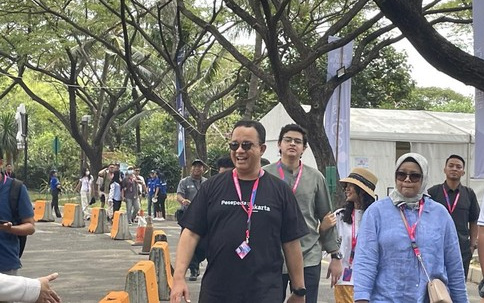 Anies Nonton Formula E Sekeluarga: Saya Beli Tiket, Bukan Undangan