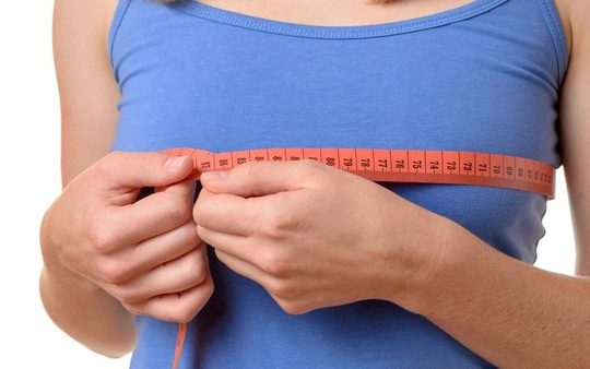Curhat Wanita Pemilik Payudara 36K, Ngaku Tak Bahagia dan Ingin Bersembunyi