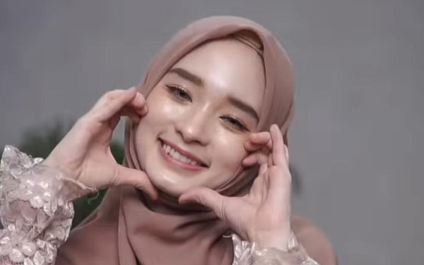 Duh! Inara Rusli Spill Ada Bos yang Ngajak Makan Malam