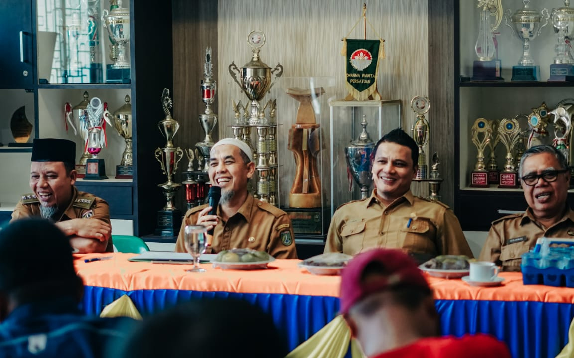 Pimpin Rapat Pembangun Jembatan Sungai Masjid, Wako Dumai: Demi Kepentingan Bersama