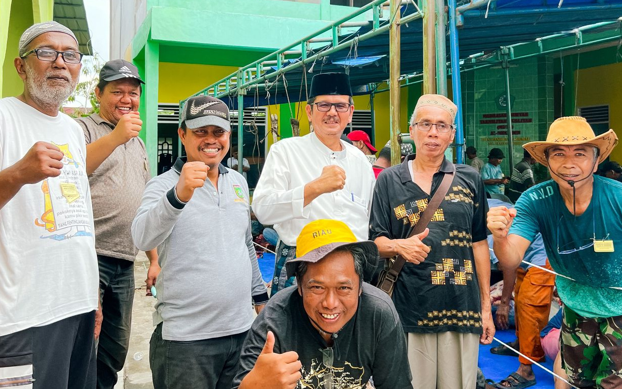 Sekdako Dumai Tinjau Penyembelihan Hewan Qurban di Beberapa Masjid
