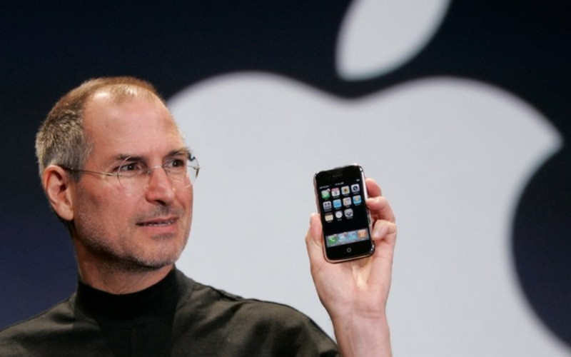 Generasi Pertama iPhone Dilelang, Laku Hampir Rp 3 Miliar