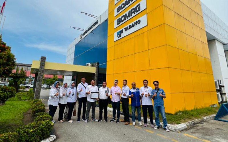 PT United Tractors Pekanbaru Resmi  Pengguna REC PLN di Riau