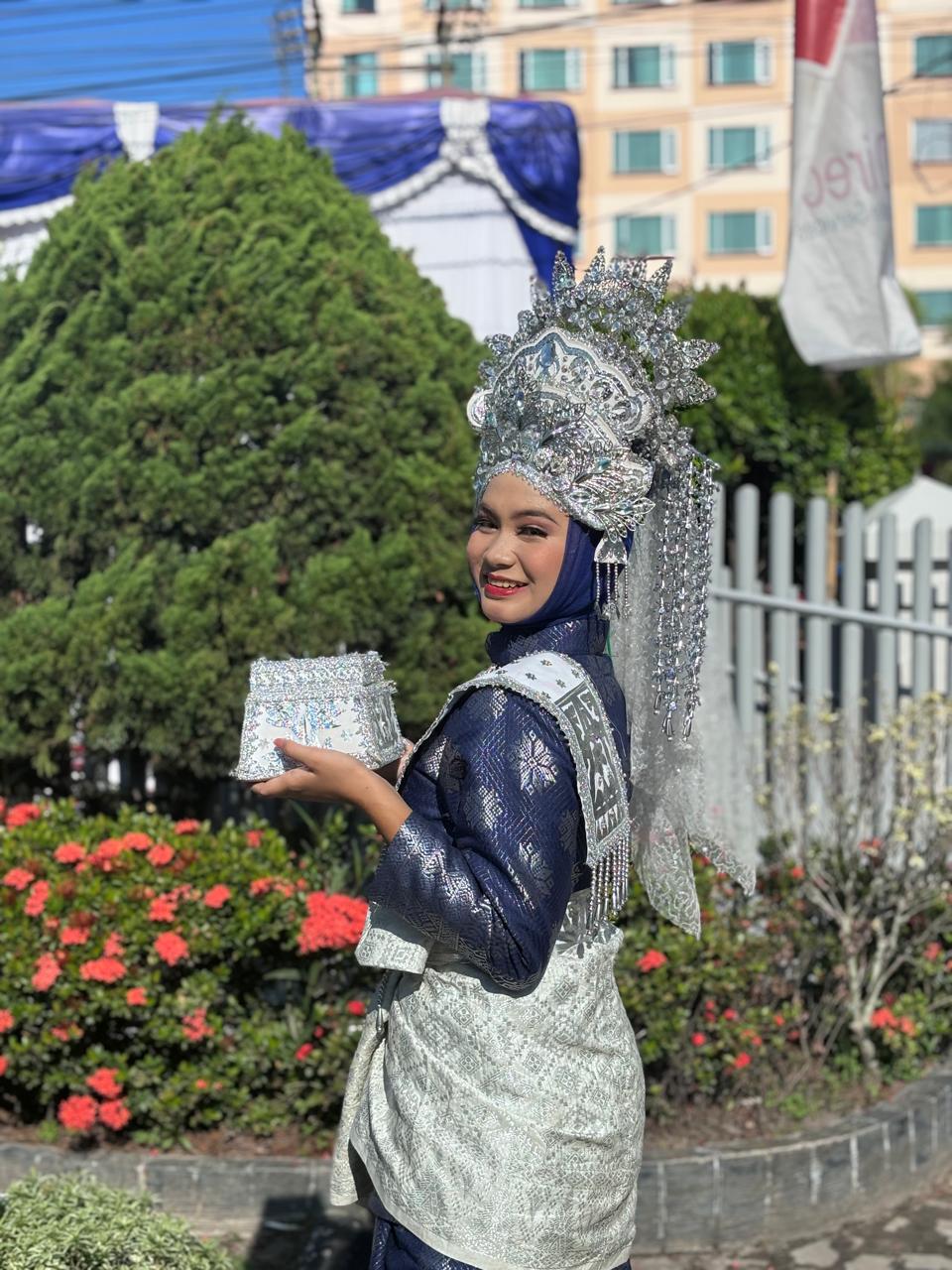 Fara Azhura Permana Seorang Pelajar Dumai Tampil Memukau di Perhelatan MTQ Riau ke 42