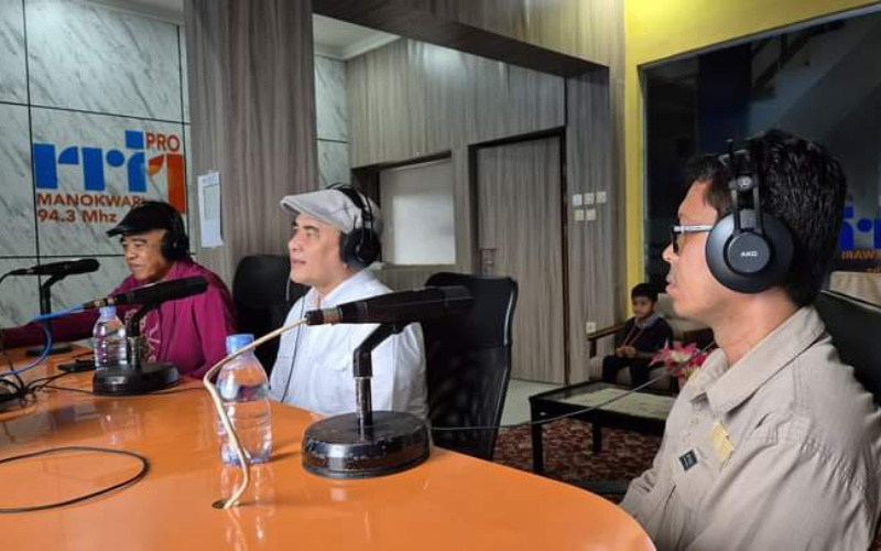 Ketum PWI Pusat Minta Wartawan Papua Barat Jaga Profesionalitas dalam Pilkada