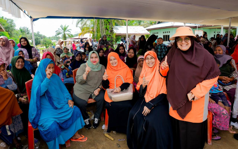 Masyarakat Bathin Solapan Dukung Kasmarni Bagus Santoso Satu Kali Lagi